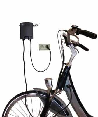 Steco WANDHOUDER ACCULADER BATAVUS/KOGA/SPARTA-105x80x140mm-ZWART